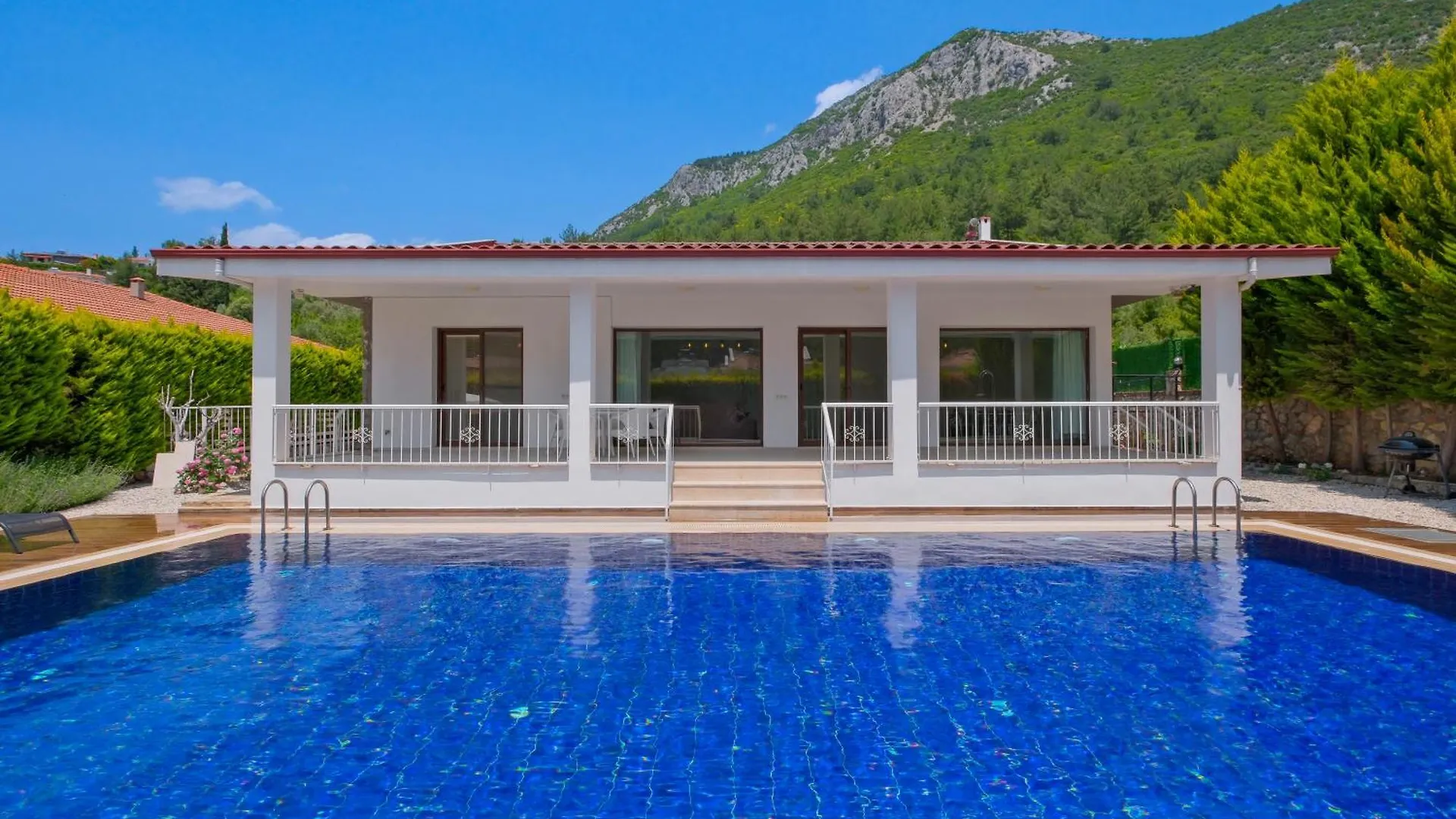 Uzumlu  Villa Albina טורקיה