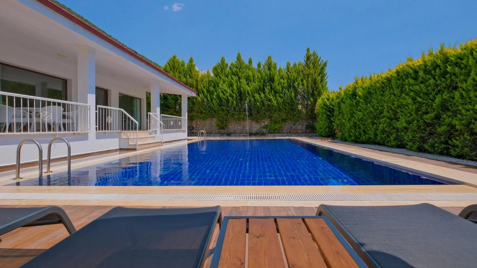 Uzumlu  Villa Albina