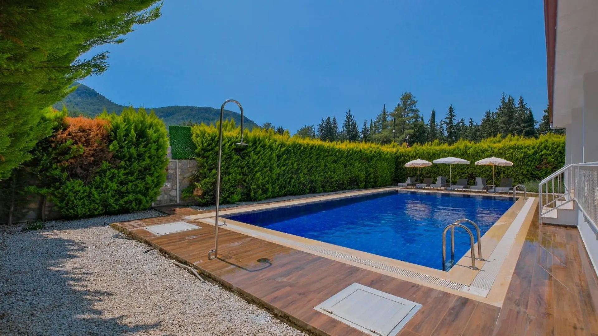 Uzumlu  Villa Albina